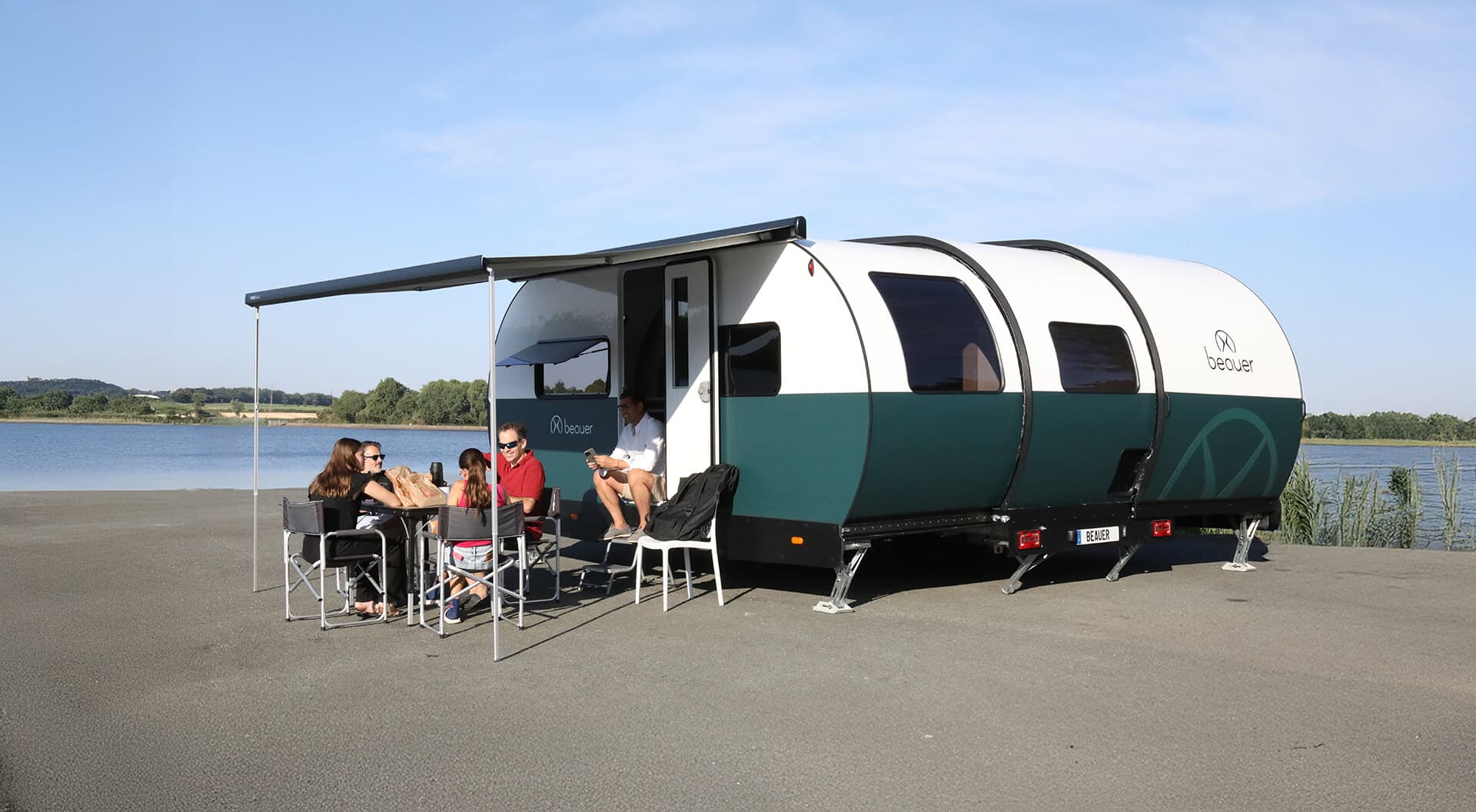 Beauer X8 Teleskop-Wohnwagen – 8 Reisende, Doppelachse, ab 109.990 Euro